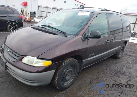 1997 Plymouth Grand Voyager Se z USA, uszkodzony, nr VIN 1P4GP44R9VB390517